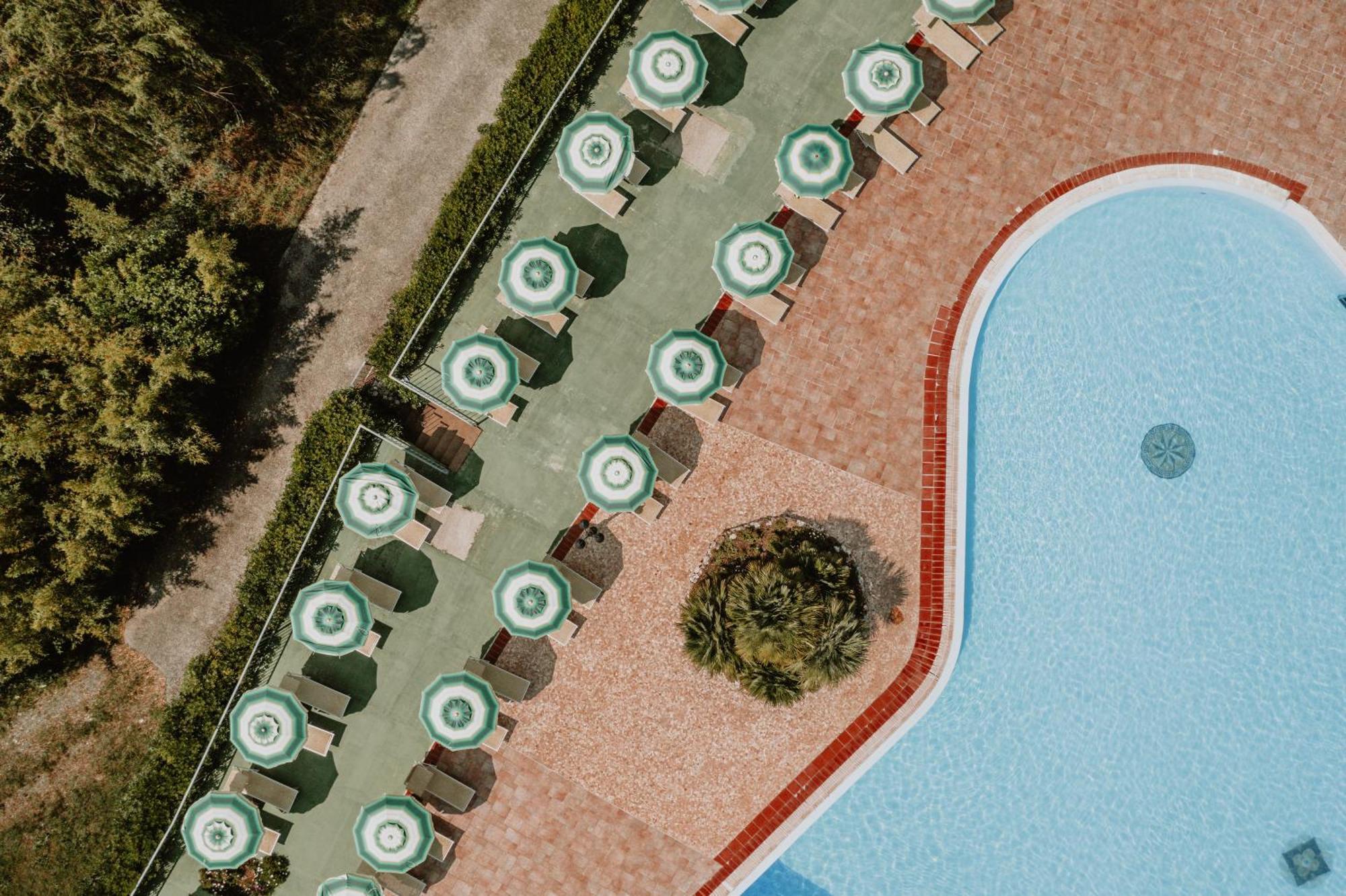 ריפרבלה Borgo San Pecoraio Resort מראה חיצוני תמונה