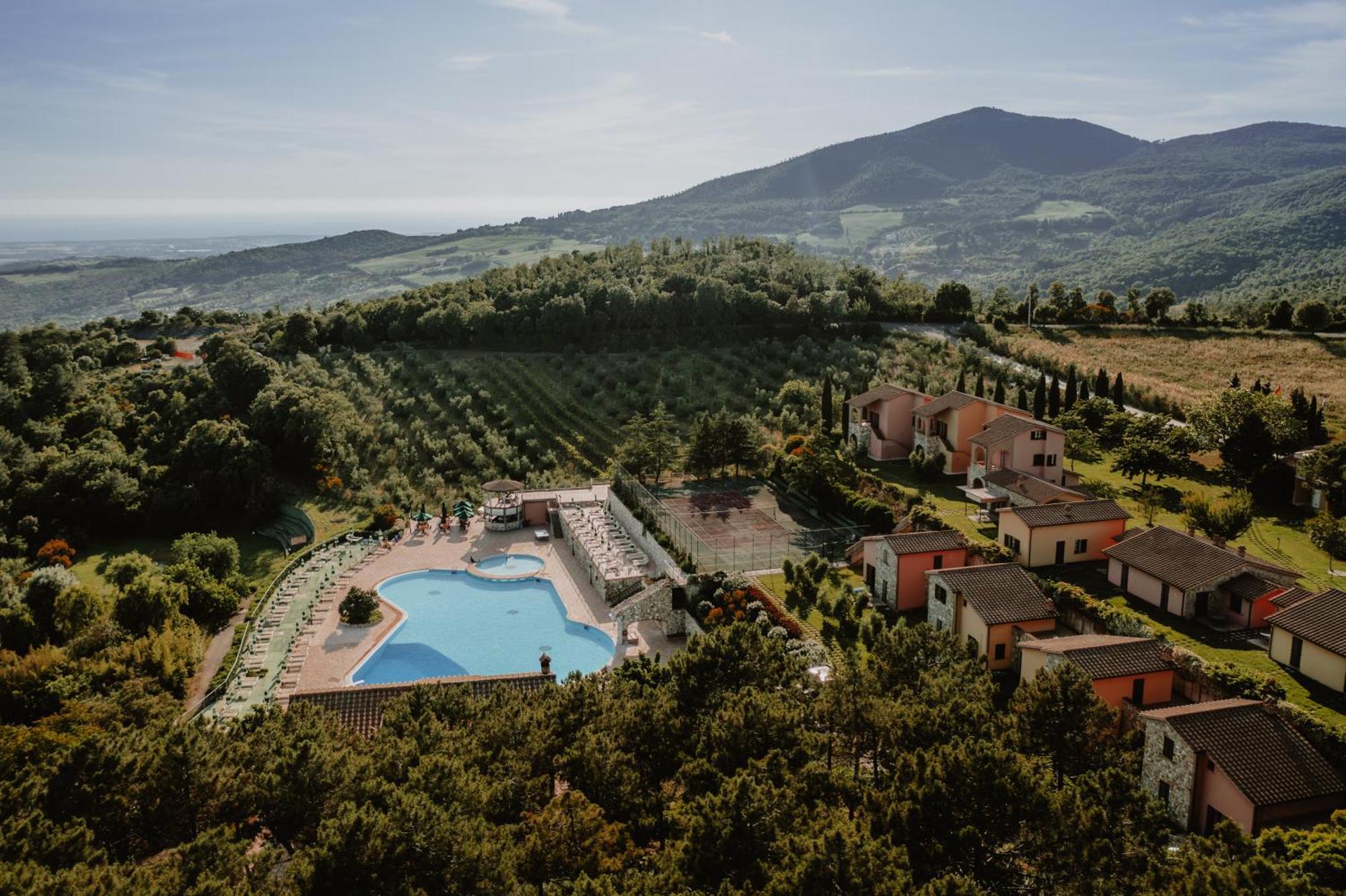 ריפרבלה Borgo San Pecoraio Resort מראה חיצוני תמונה